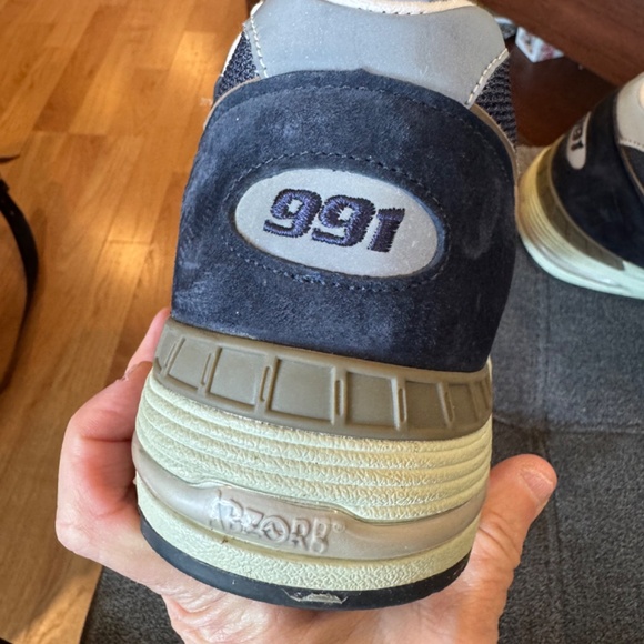 LIKE NEW New Balance 991 20th Anniversary Sneakers main image 7